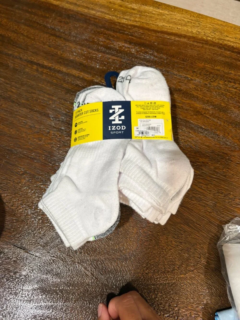 Izod Sport 12 Pack Quarter Cut Cushion Socks Men's 6-12.5 White NEW NIP